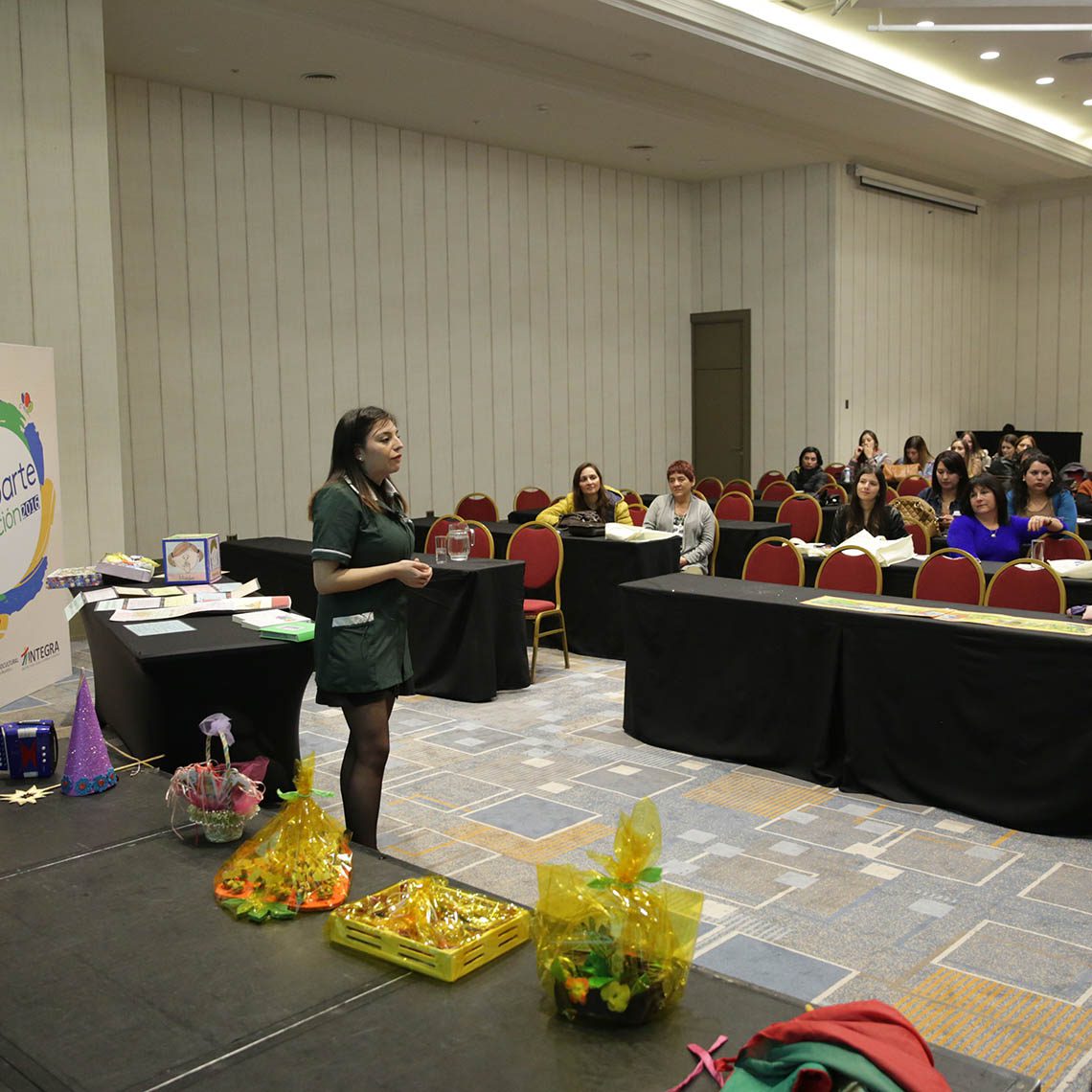 Autoridad de Integra realiza discurso en el inicio del proyecto Comparte Educación 2016