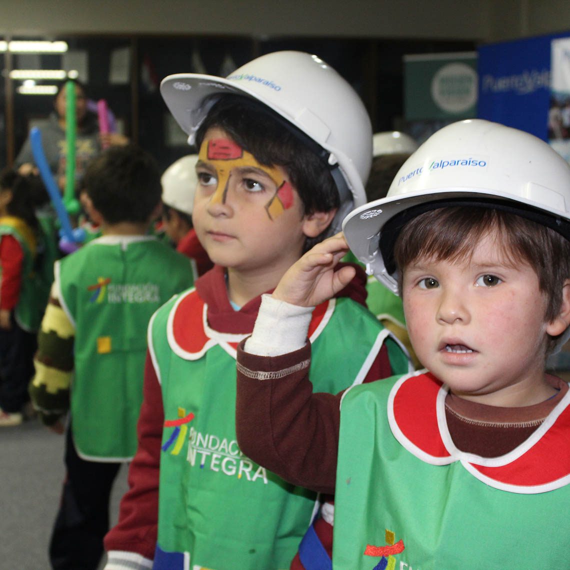 Niños y niñas celebran el mes del mar en el Puerto de Valparaíso